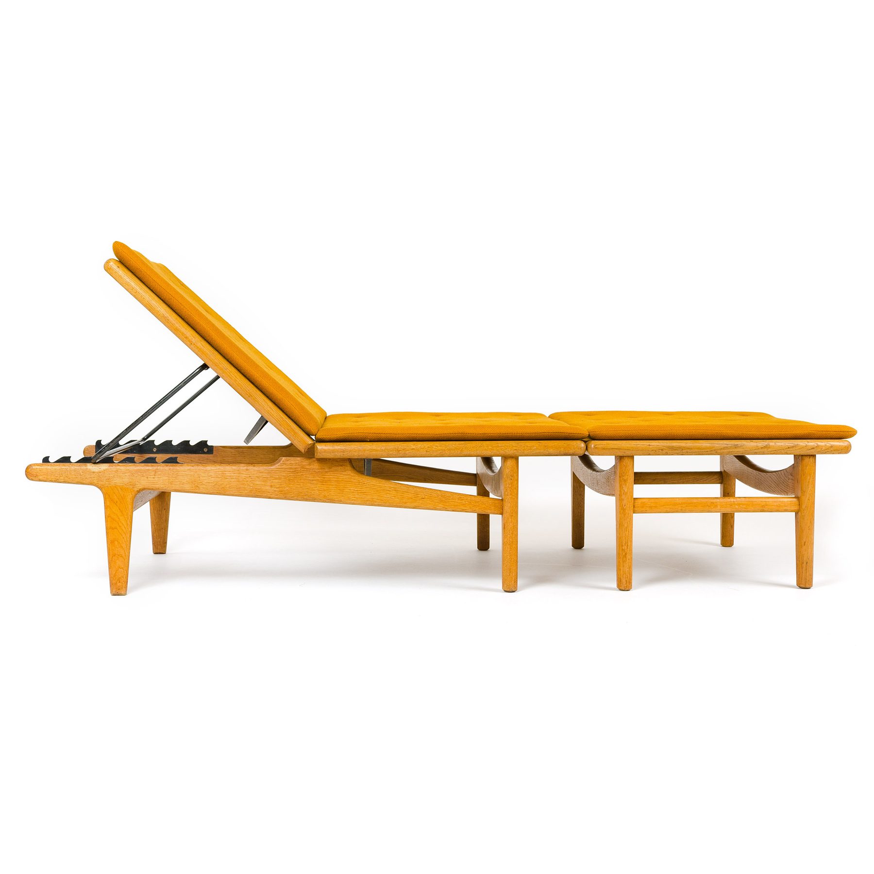 Chaise Lounge