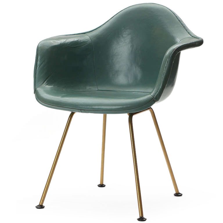 DAX Armchair