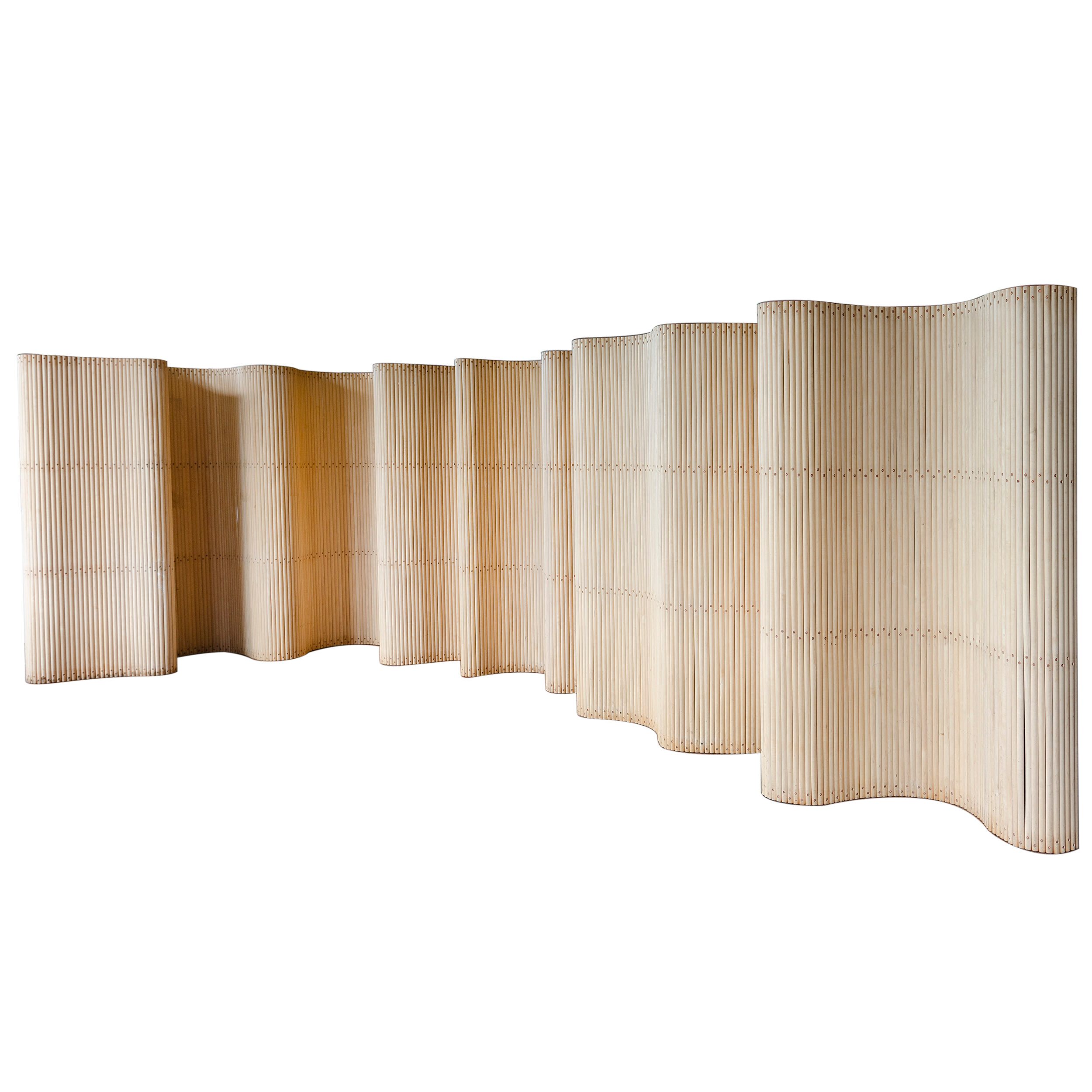 Birch Conveyor Belt Room Screen