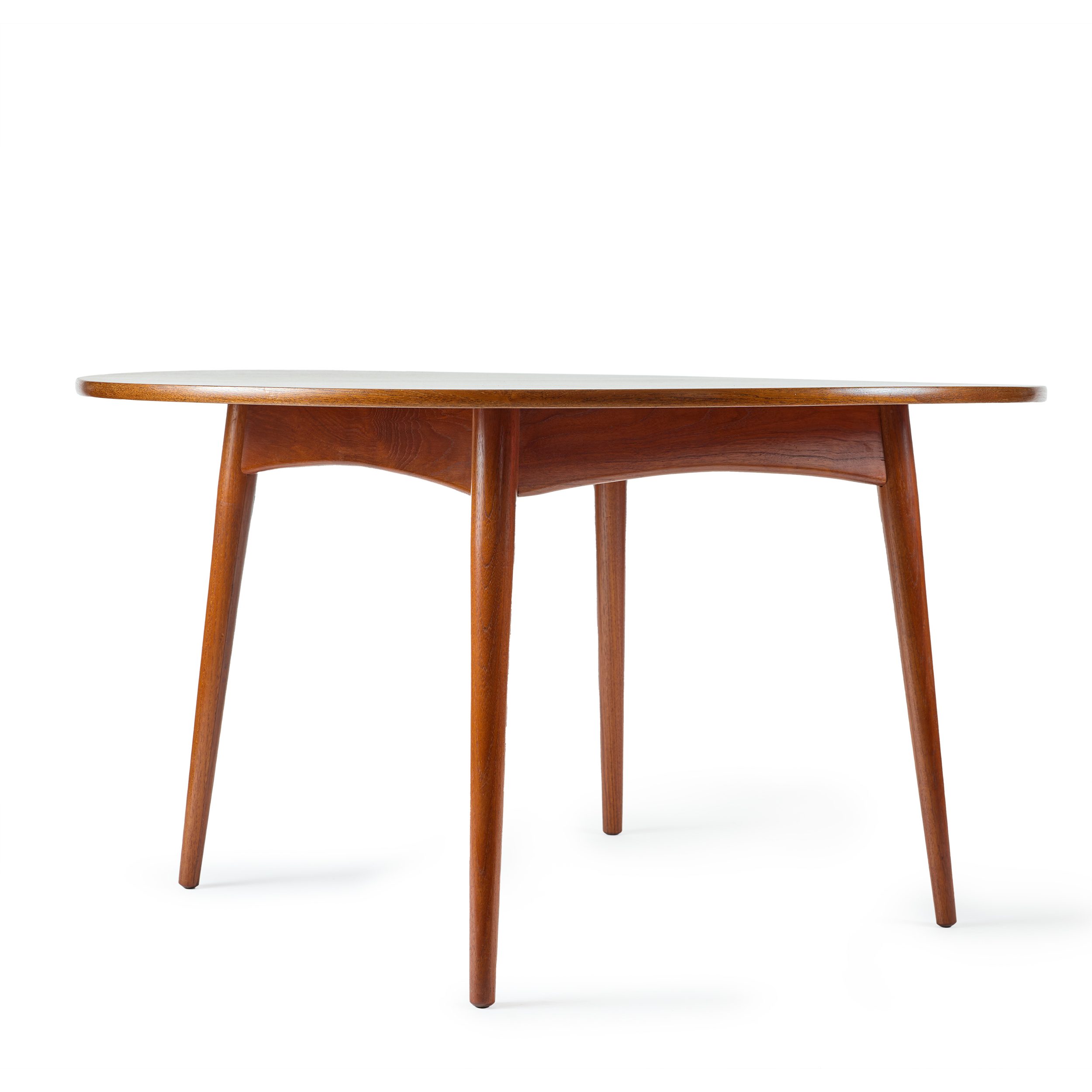 Round Table
