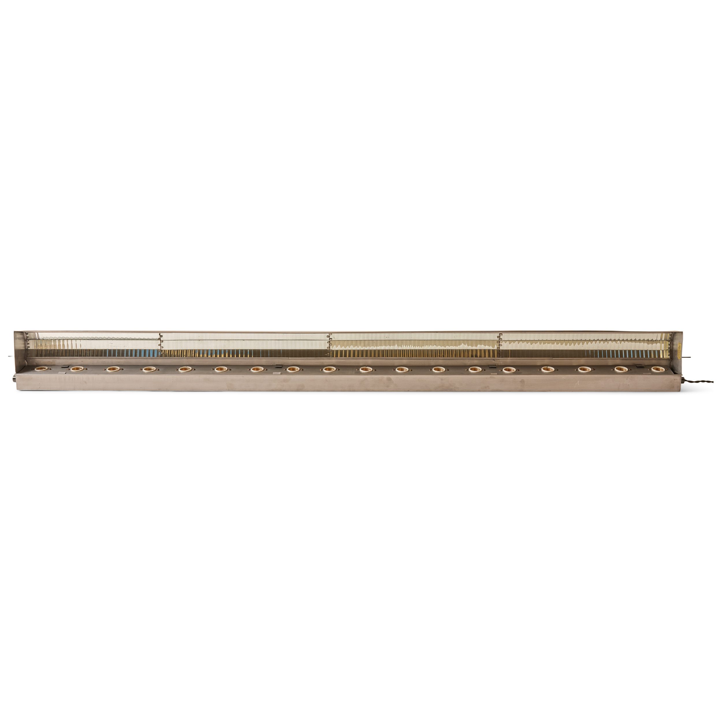 Elegant Metal Picture Light or Wall Lamp