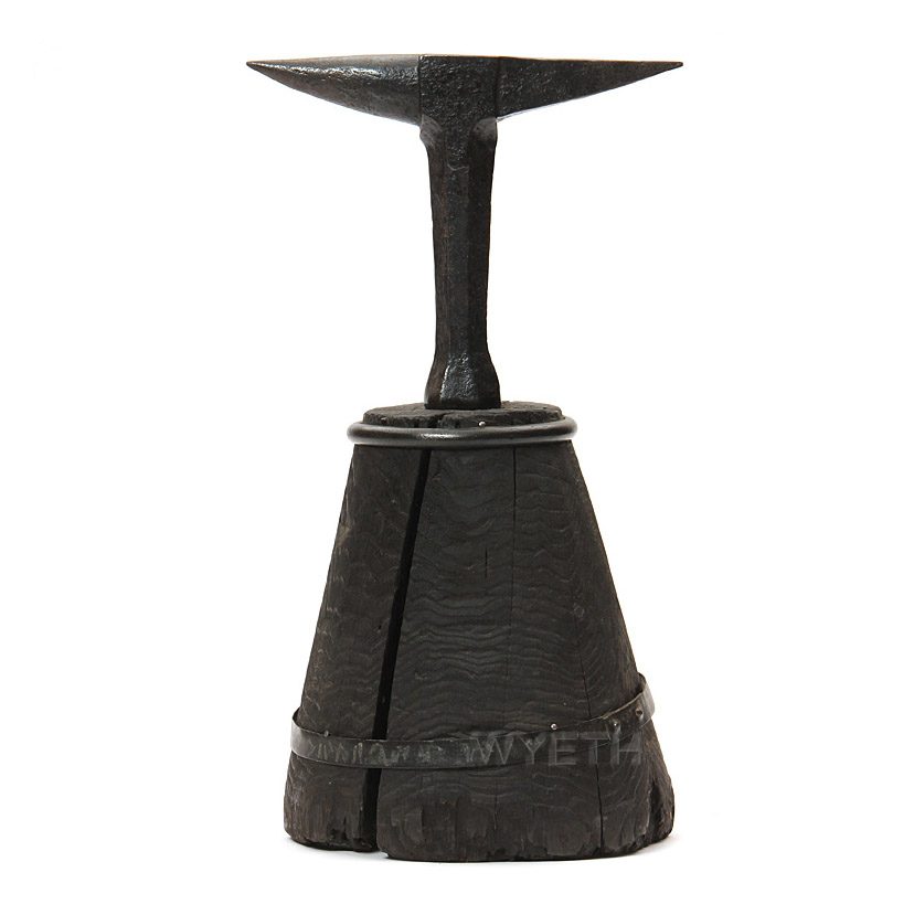 Cast Iron Anvil