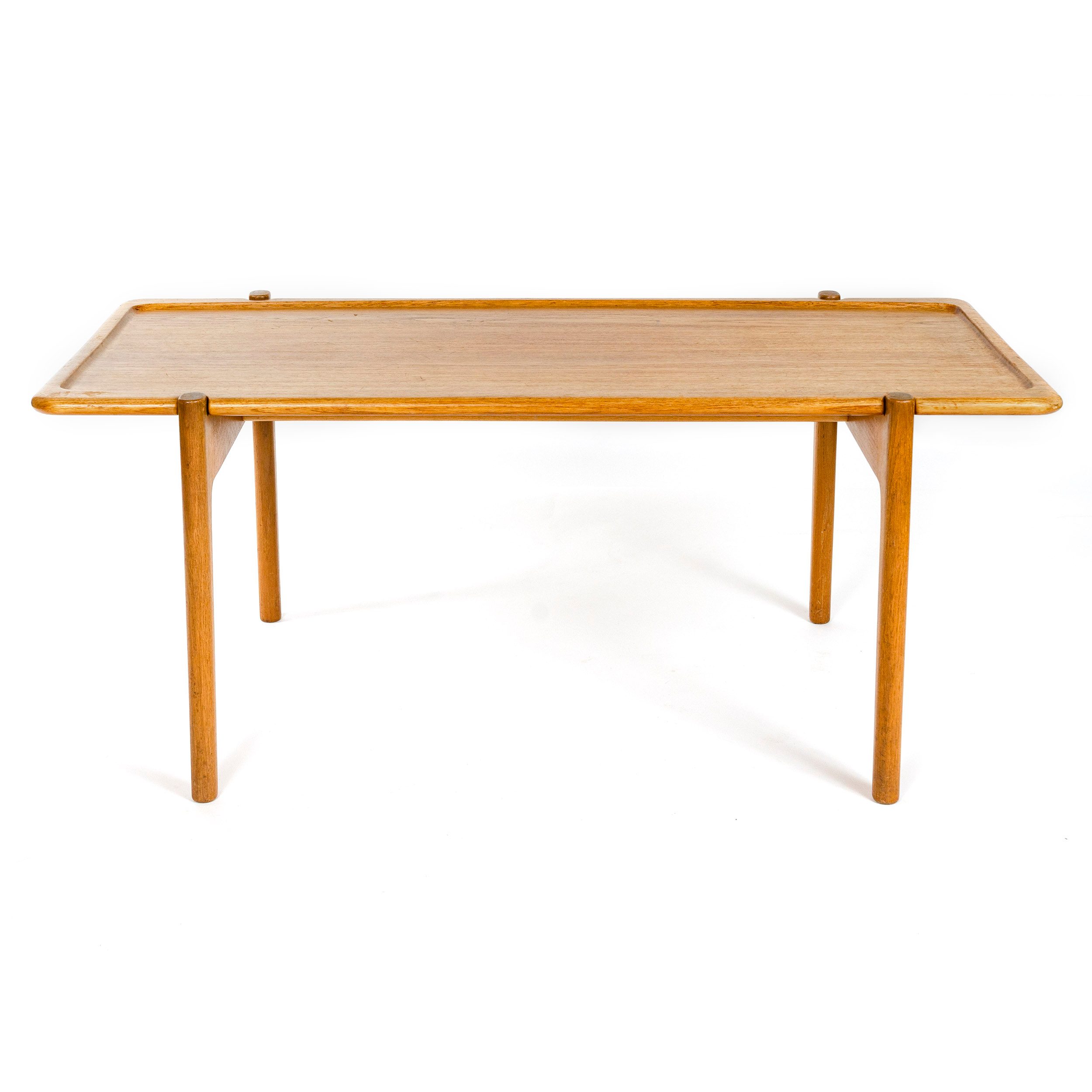 Cocktail Tray Table