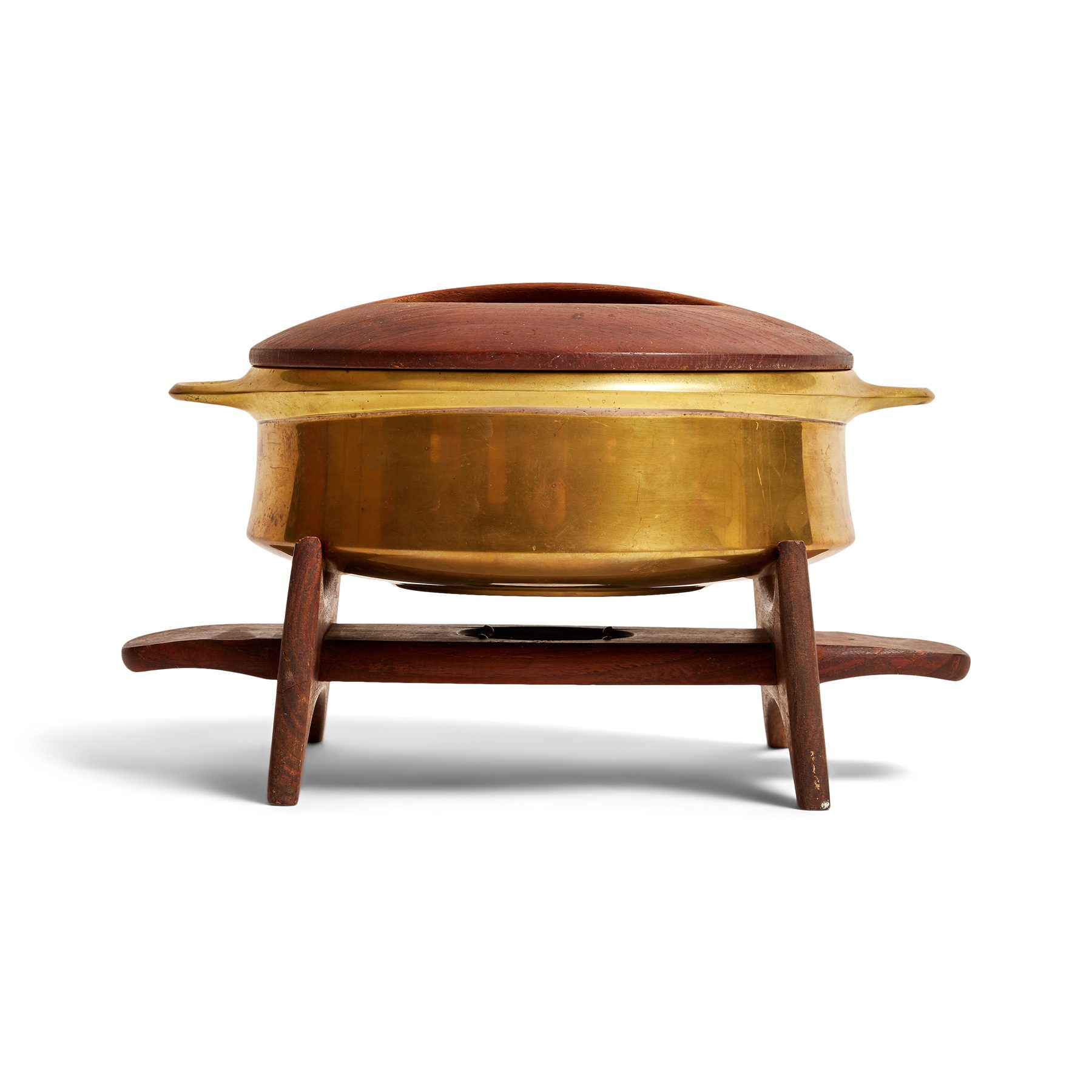 Covered Casserole with Stand