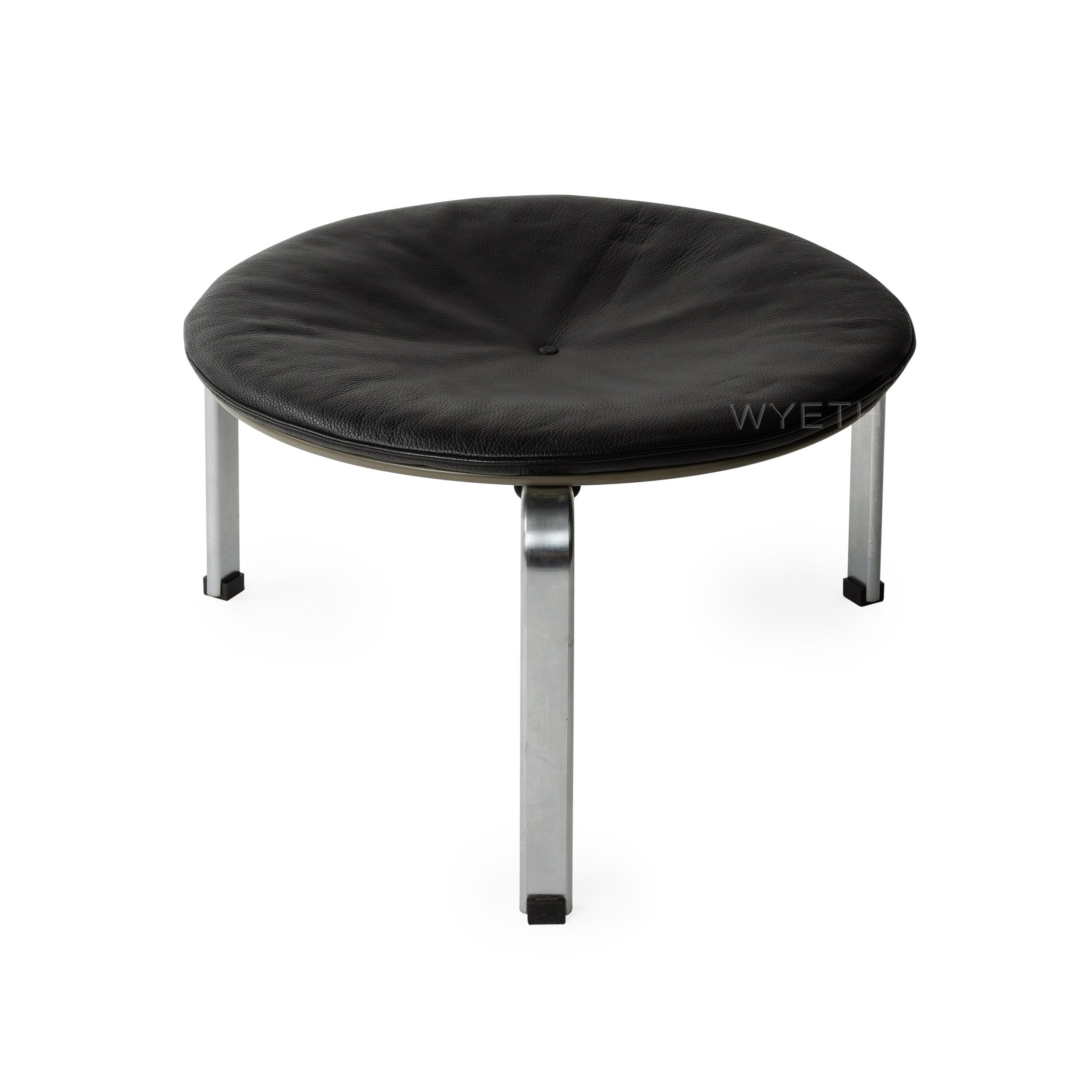 PK 33 Stool